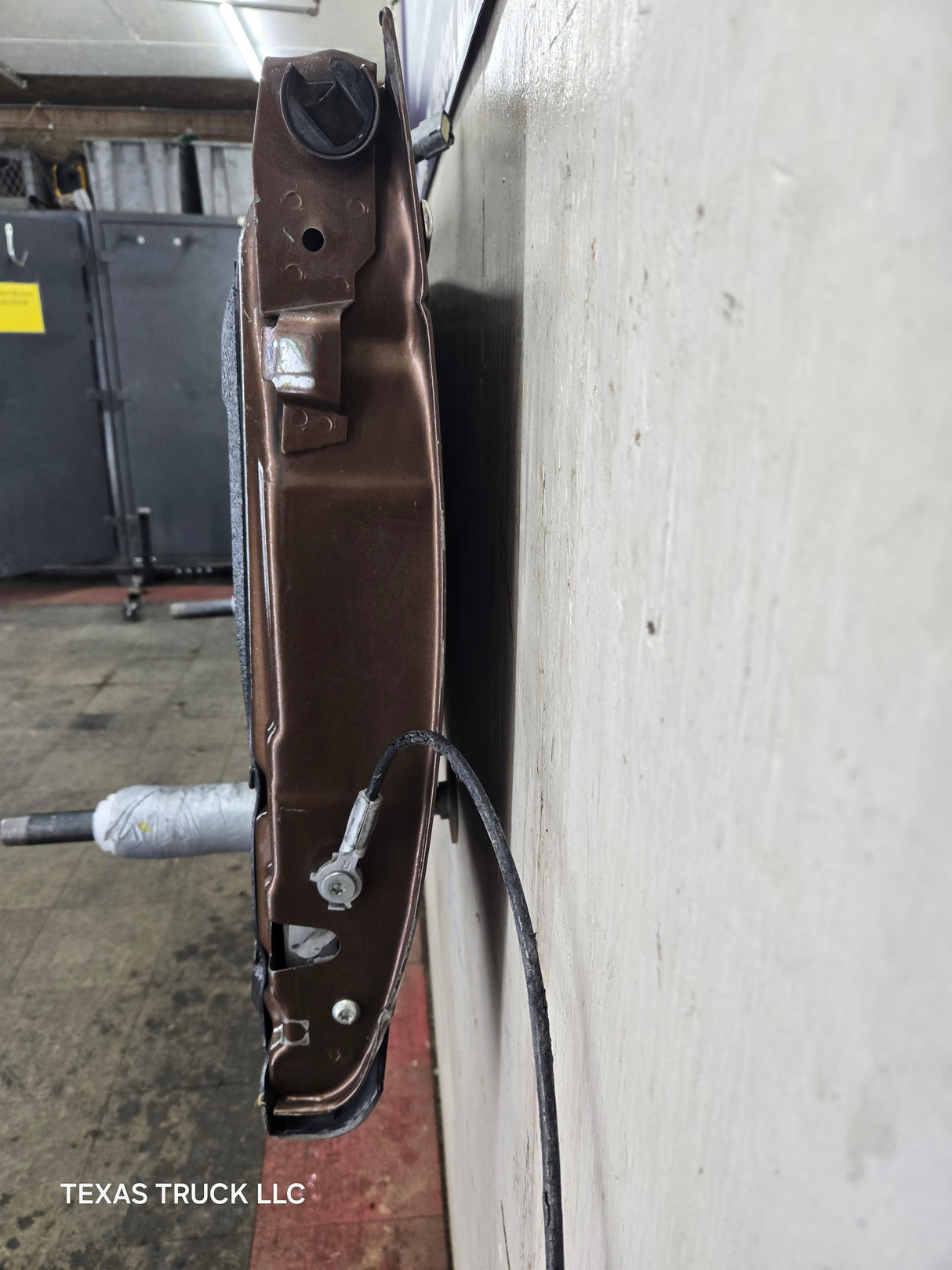 2008-2016 Ford Super Duty Tailgate With Step & Camera F250 F350 F450 F550 - Brown