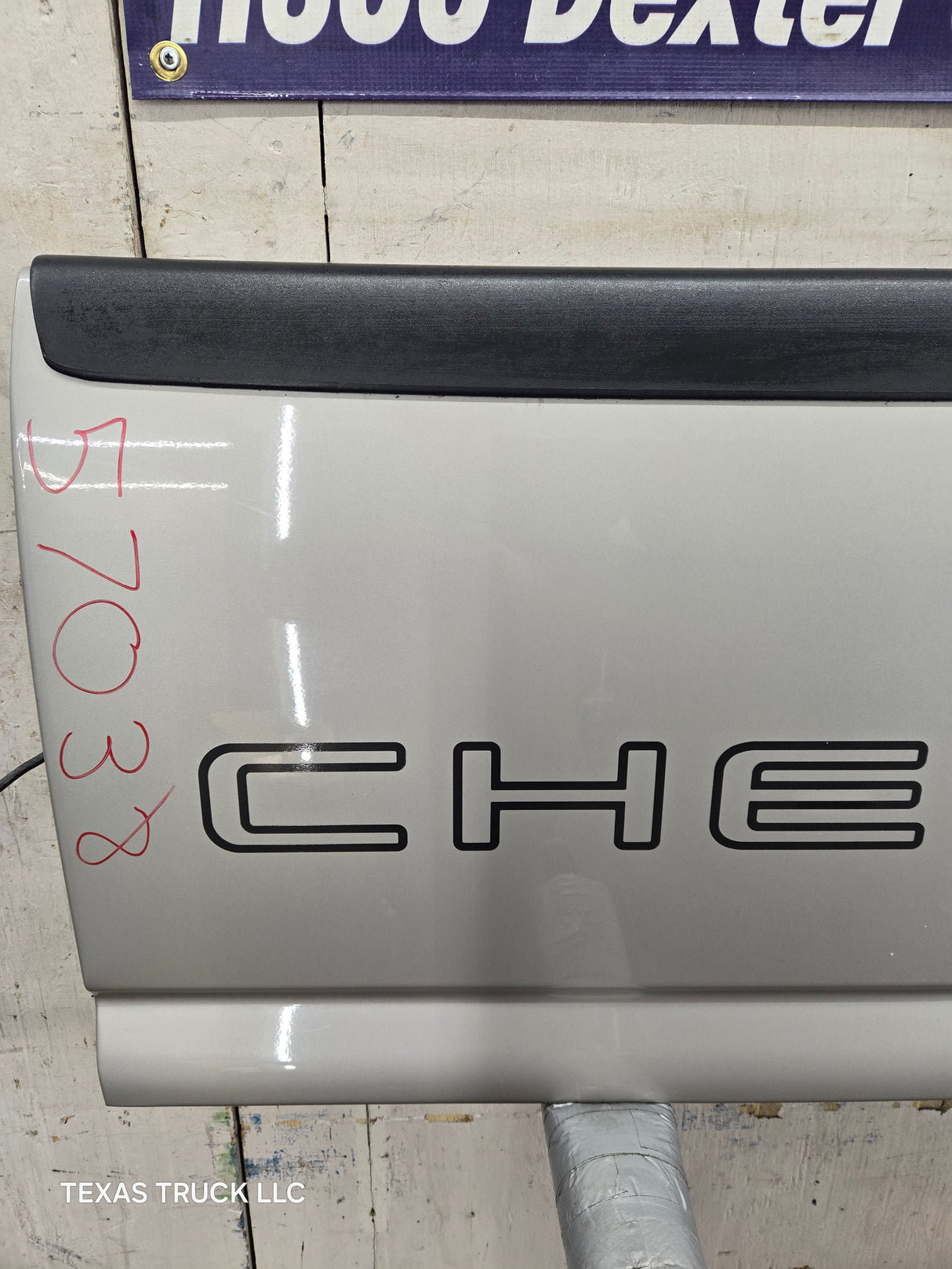 1999-2007 Chevrolet Silverado / GMC Sierra 1500 2500 3500 HD Tailgate - Pewter