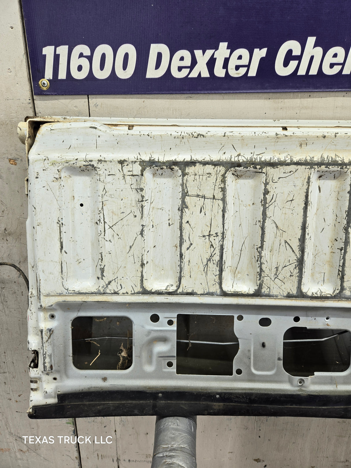 2008-2016 Ford Super Duty Tailgate F250 F350 F450 F550 - Oxford White