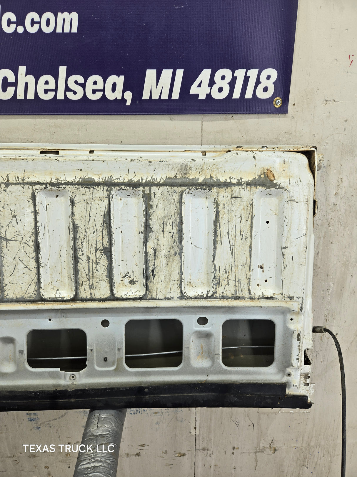 2008-2016 Ford Super Duty Tailgate F250 F350 F450 F550 - Oxford White