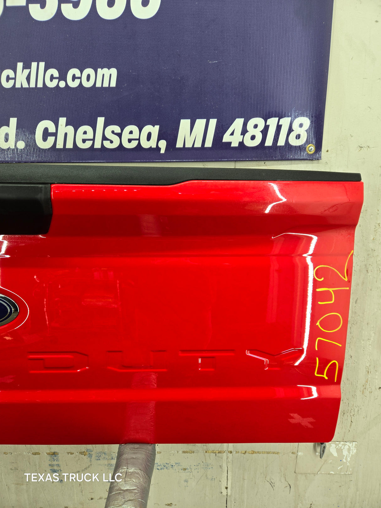 2023-2025 Ford Super Duty F250 F350 F450 F550 Tailgate - Red