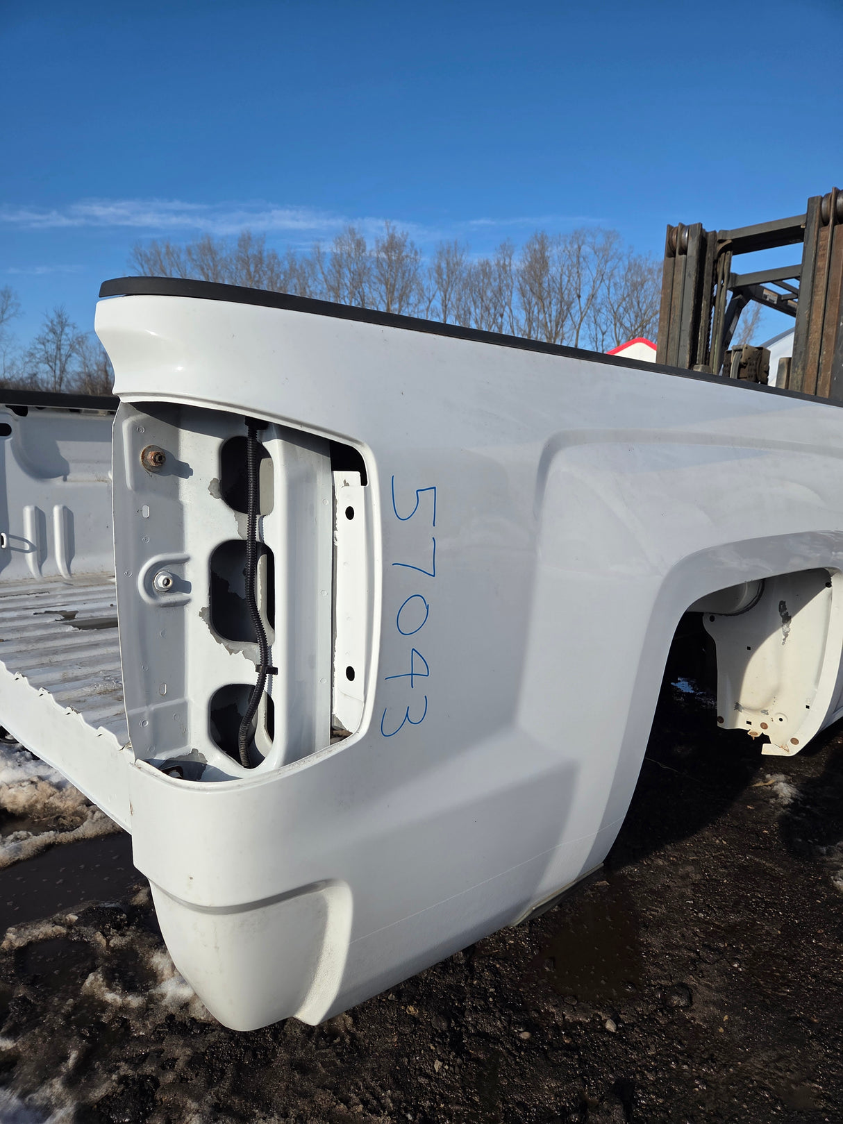 2014-2019 Chevrolet Silverado 1500 2500 3500 HD 8' Long Truck Bed