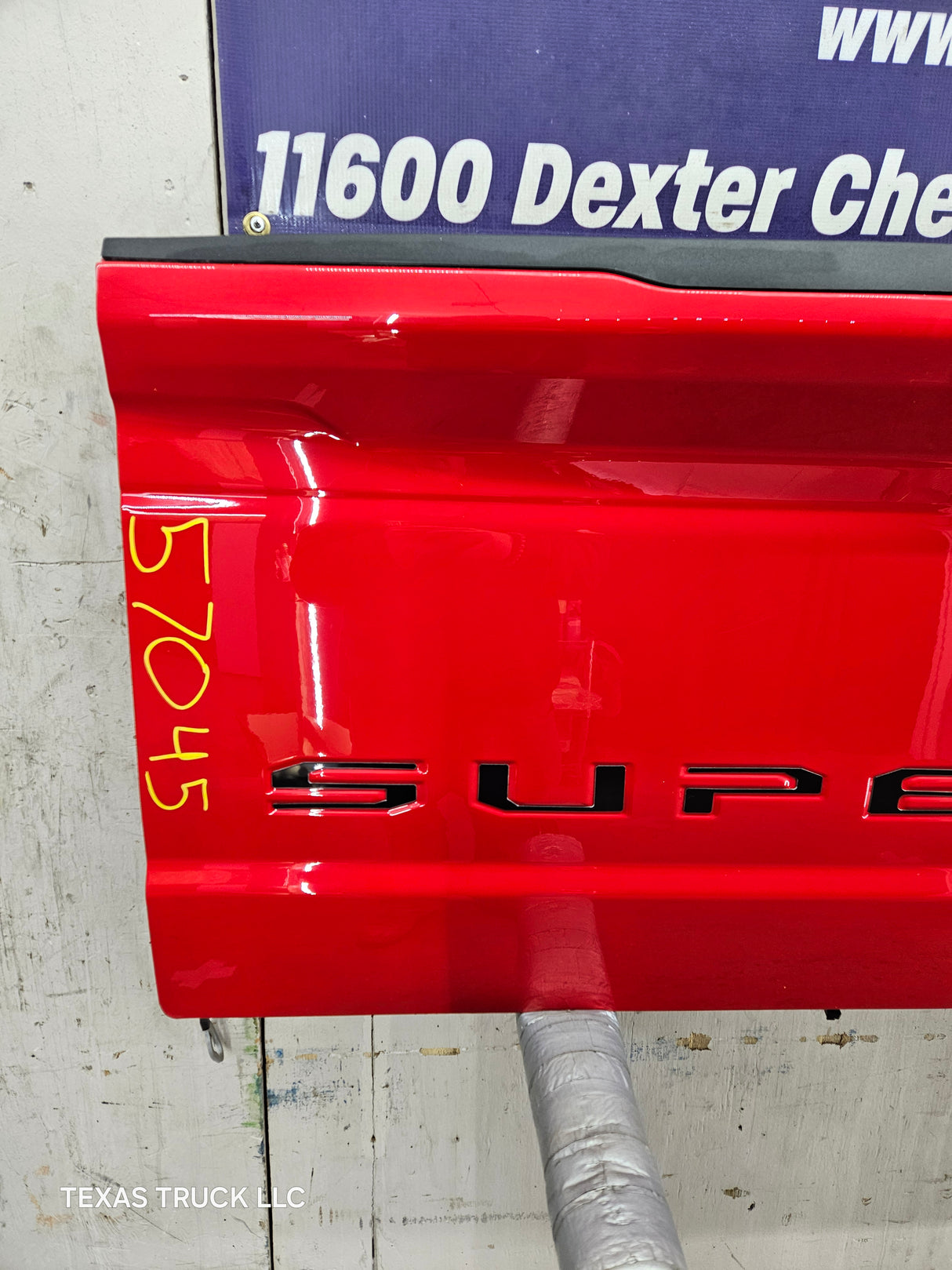 2023-2025 Ford Super Duty F250 F350 F450 F550 Tailgate - Red