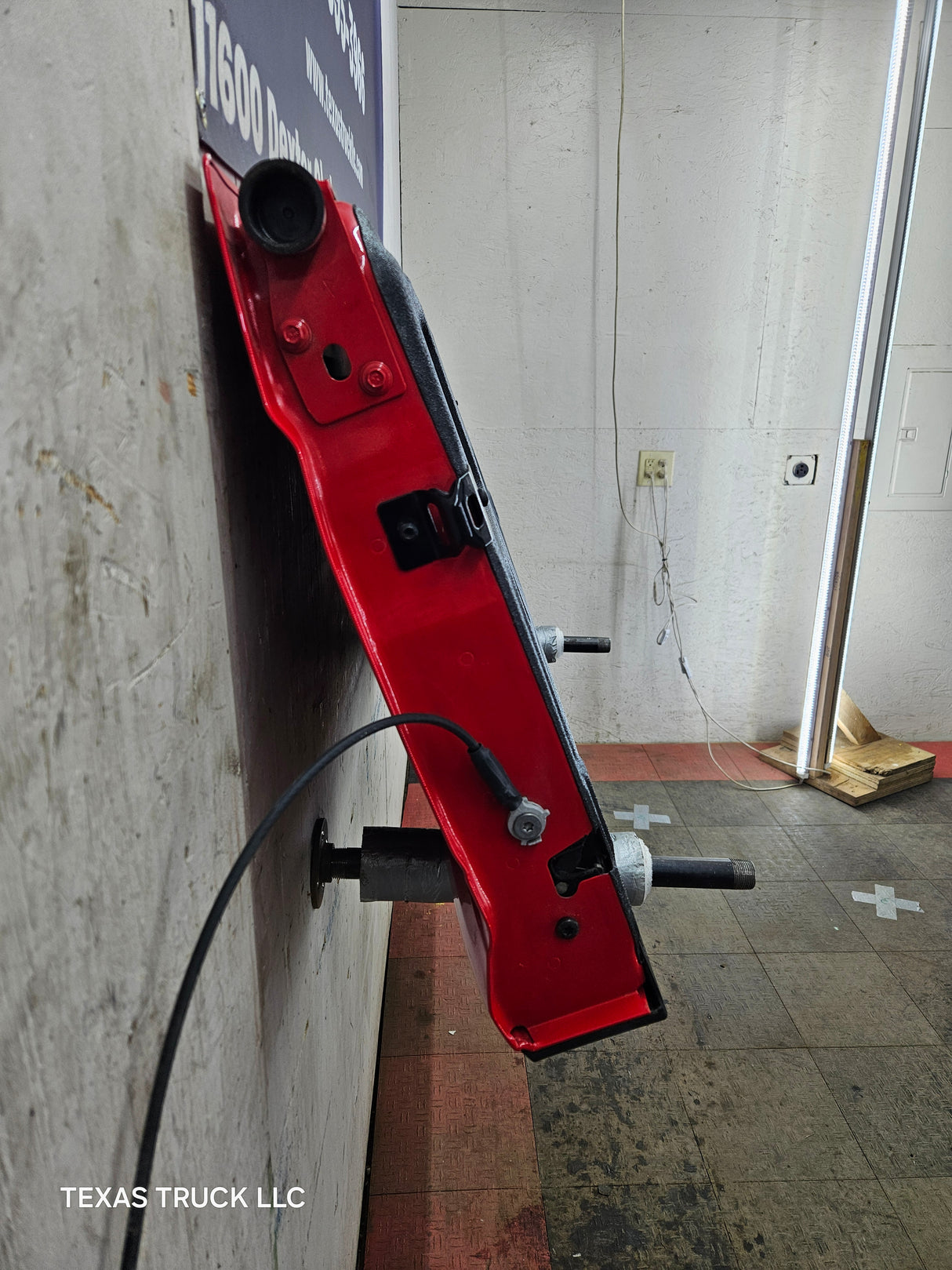 2023-2025 Ford Super Duty F250 F350 F450 F550 Tailgate - Red