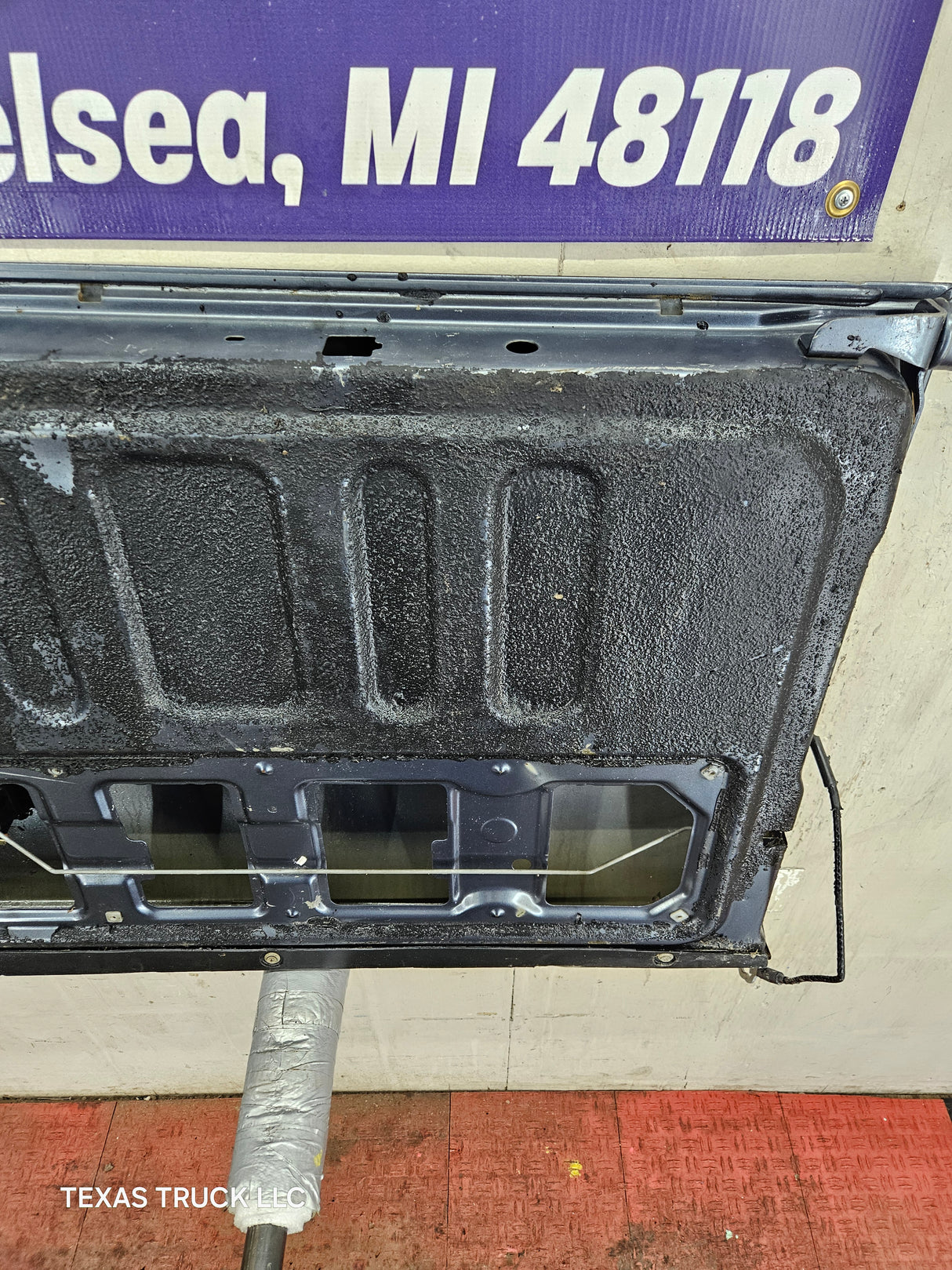 2007-2013 Toyota Tundra Tailgate