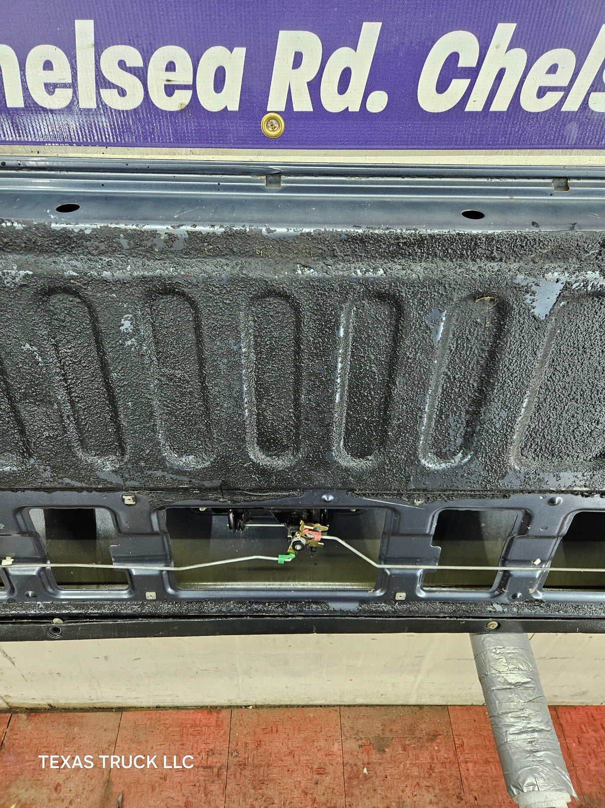 2007-2013 Toyota Tundra Tailgate