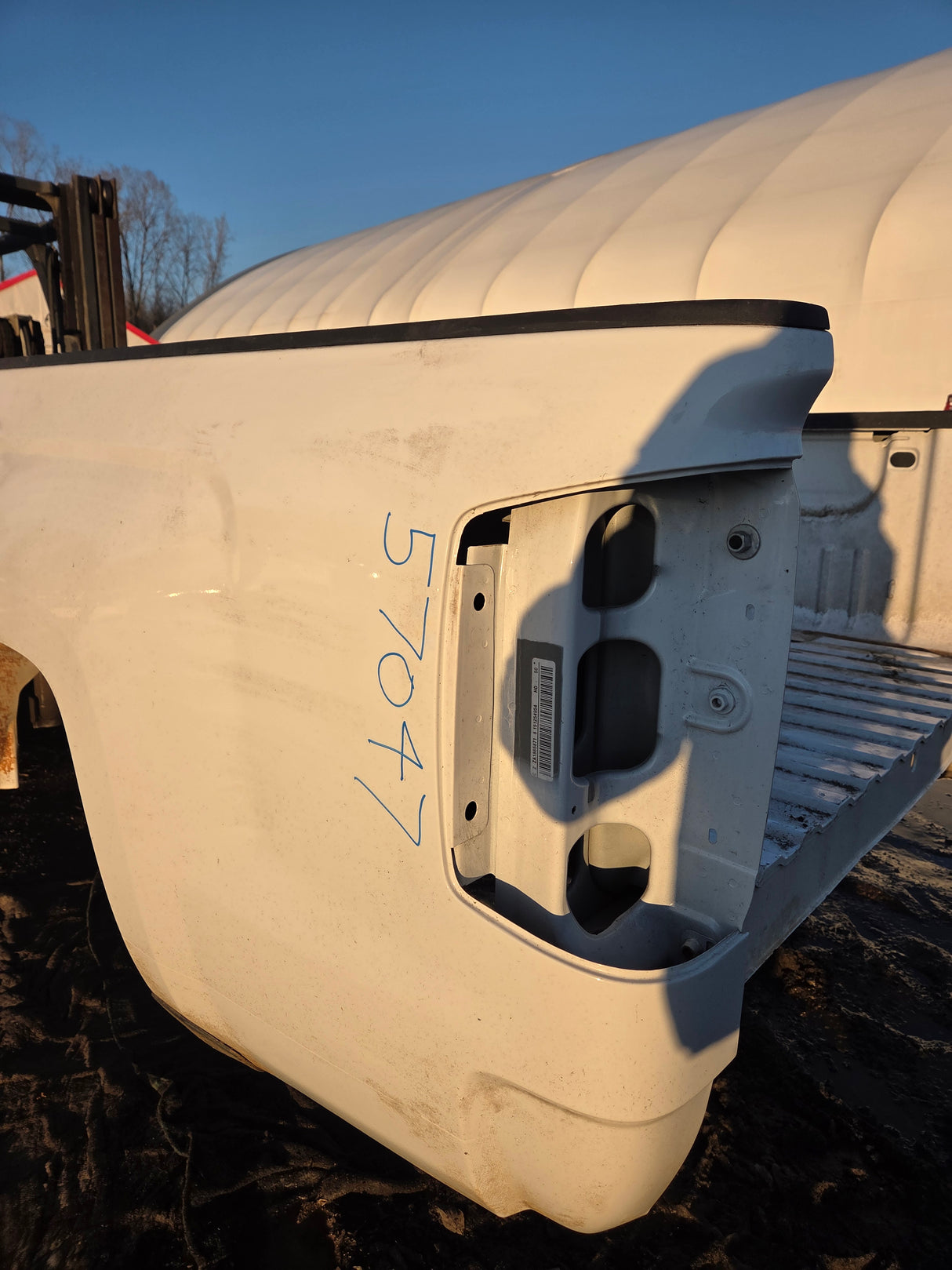 2014-2019 Chevrolet Silverado 1500 2500 3500 HD 8' Long Truck Bed