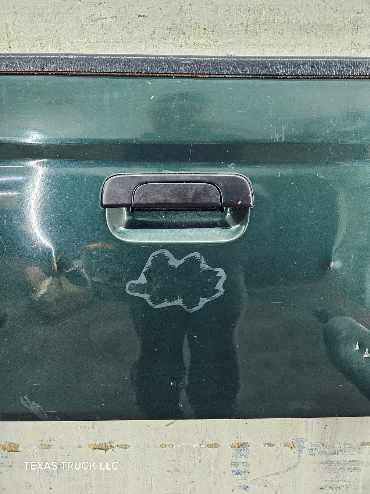 1995-2004 Toyota Tacoma Tailgate - Green
