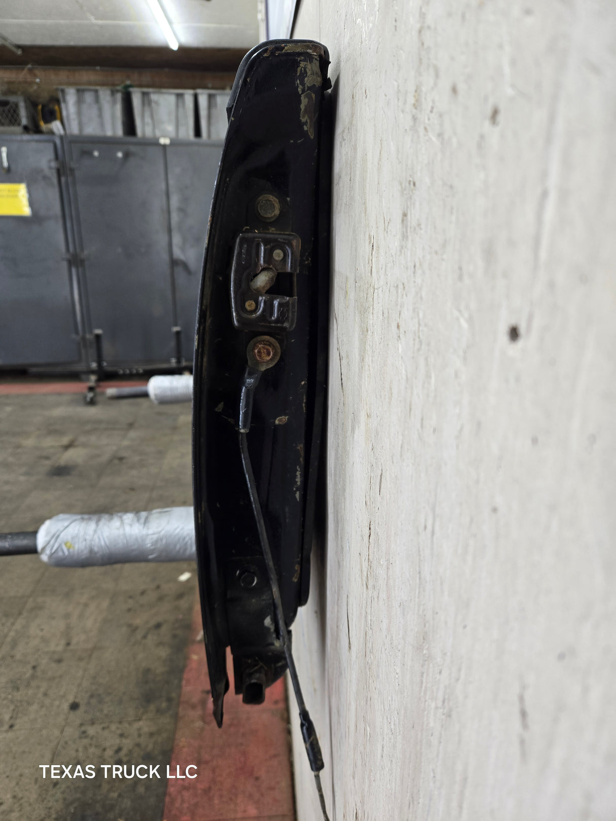 2005-2012 Nissan Frontier Tailgate Trunk Hatch