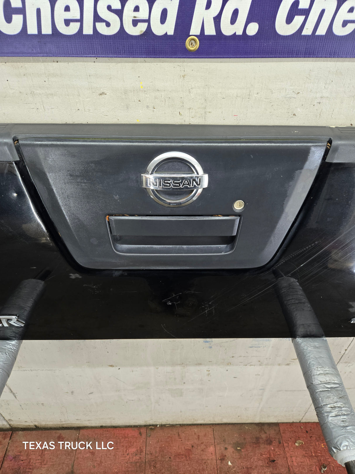 2005-2012 Nissan Frontier Tailgate Trunk Hatch