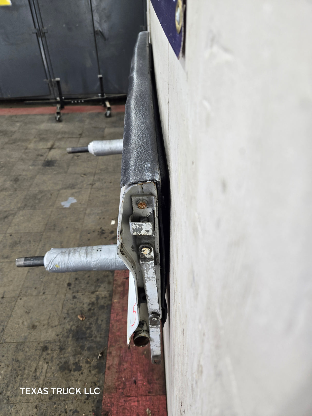 1981-1993 Chevrolet S10 S15 GMC Sonoma Tailgate