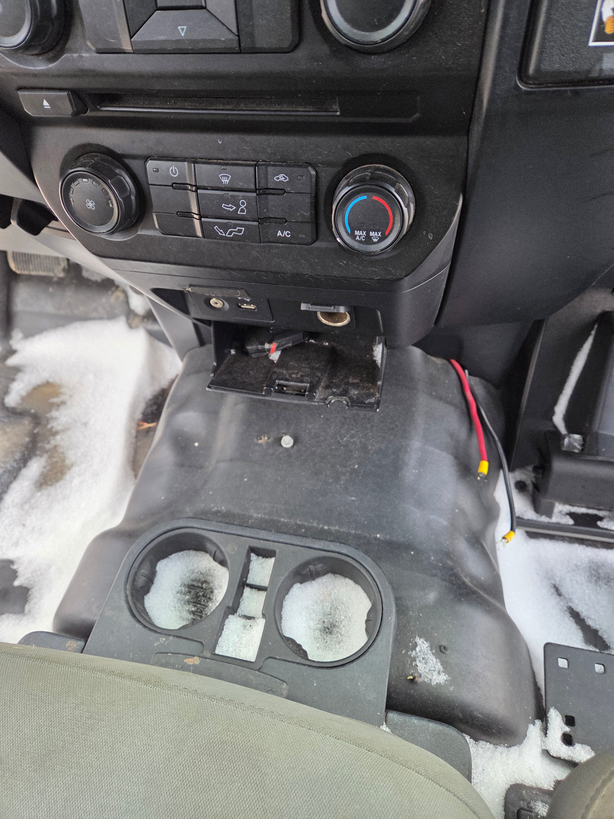2015-2020 Ford F150 4 Door Extended Super Cab - Oxford White