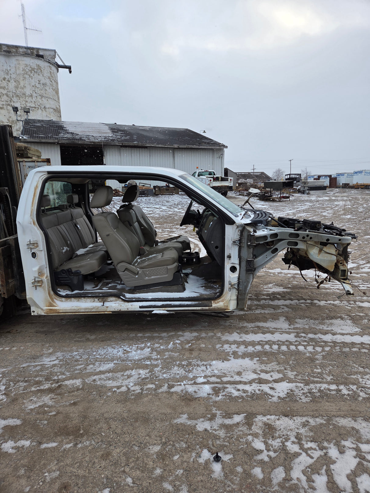 2009-2014 Ford F150 Extended Cab 4 Door Truck Cab