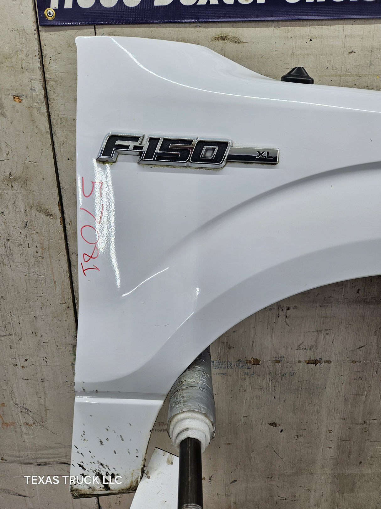 2009-2014 Ford F150 RH Passenger Fender - Oxford White