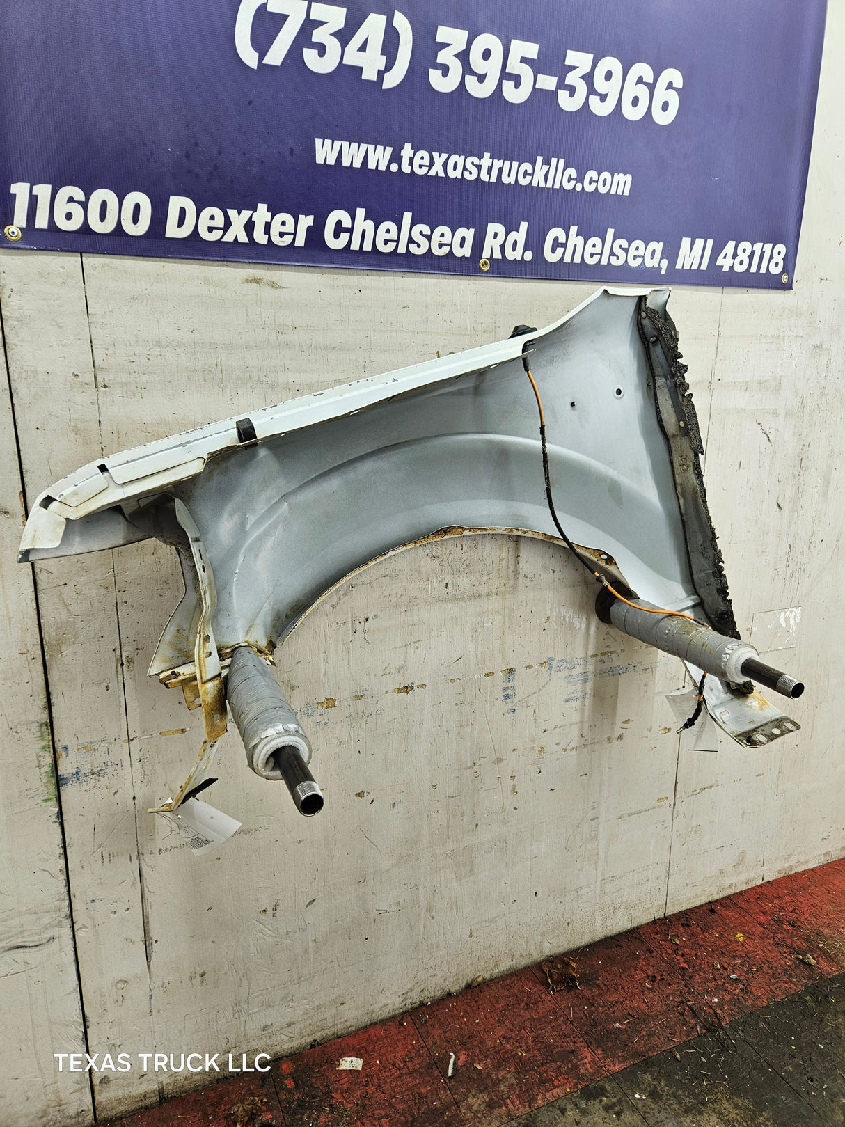 2009-2014 Ford F150 RH Passenger Fender - Oxford White