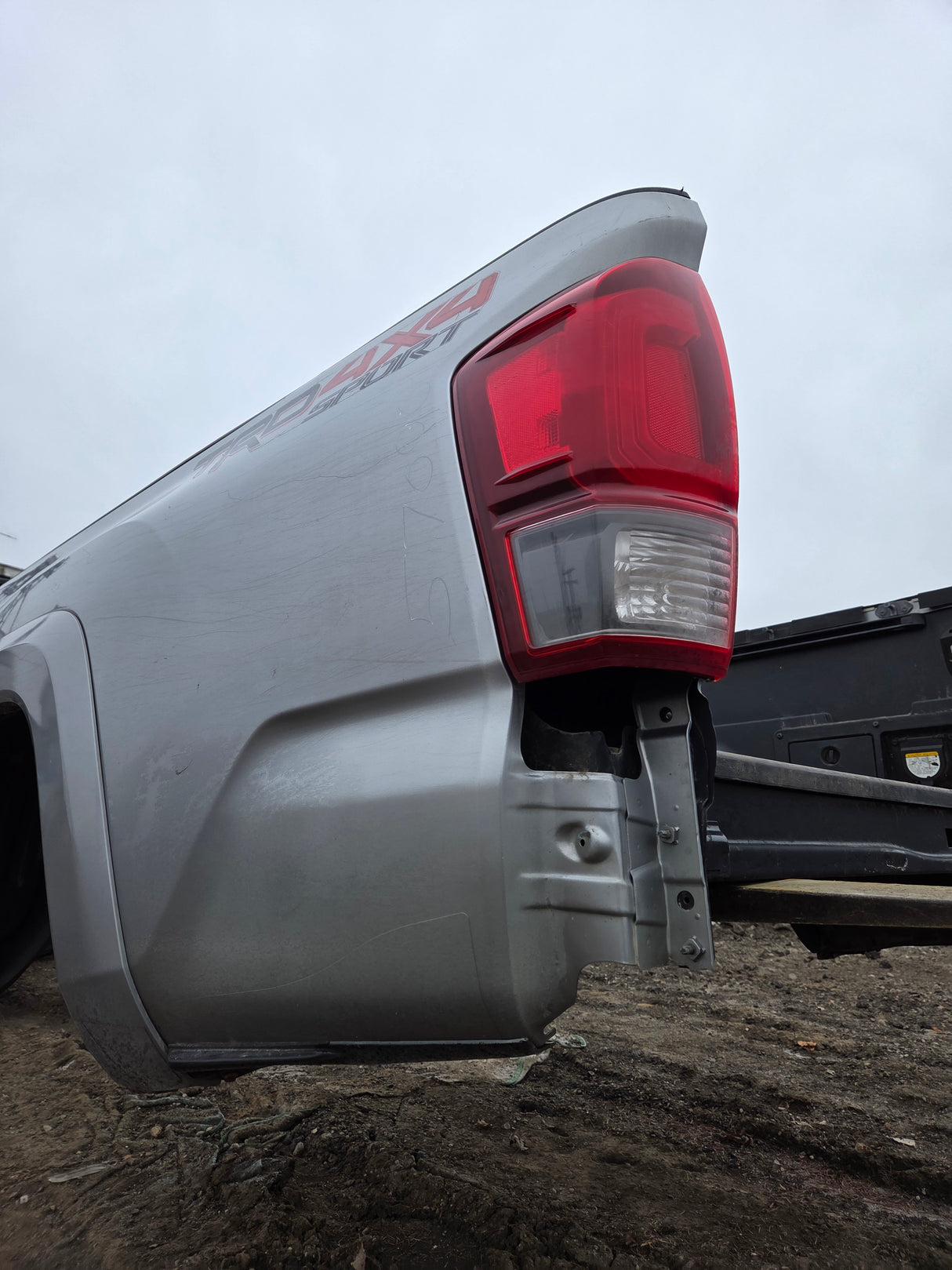 2016-2023 Toyota Tacoma 5' Short Truck Bed