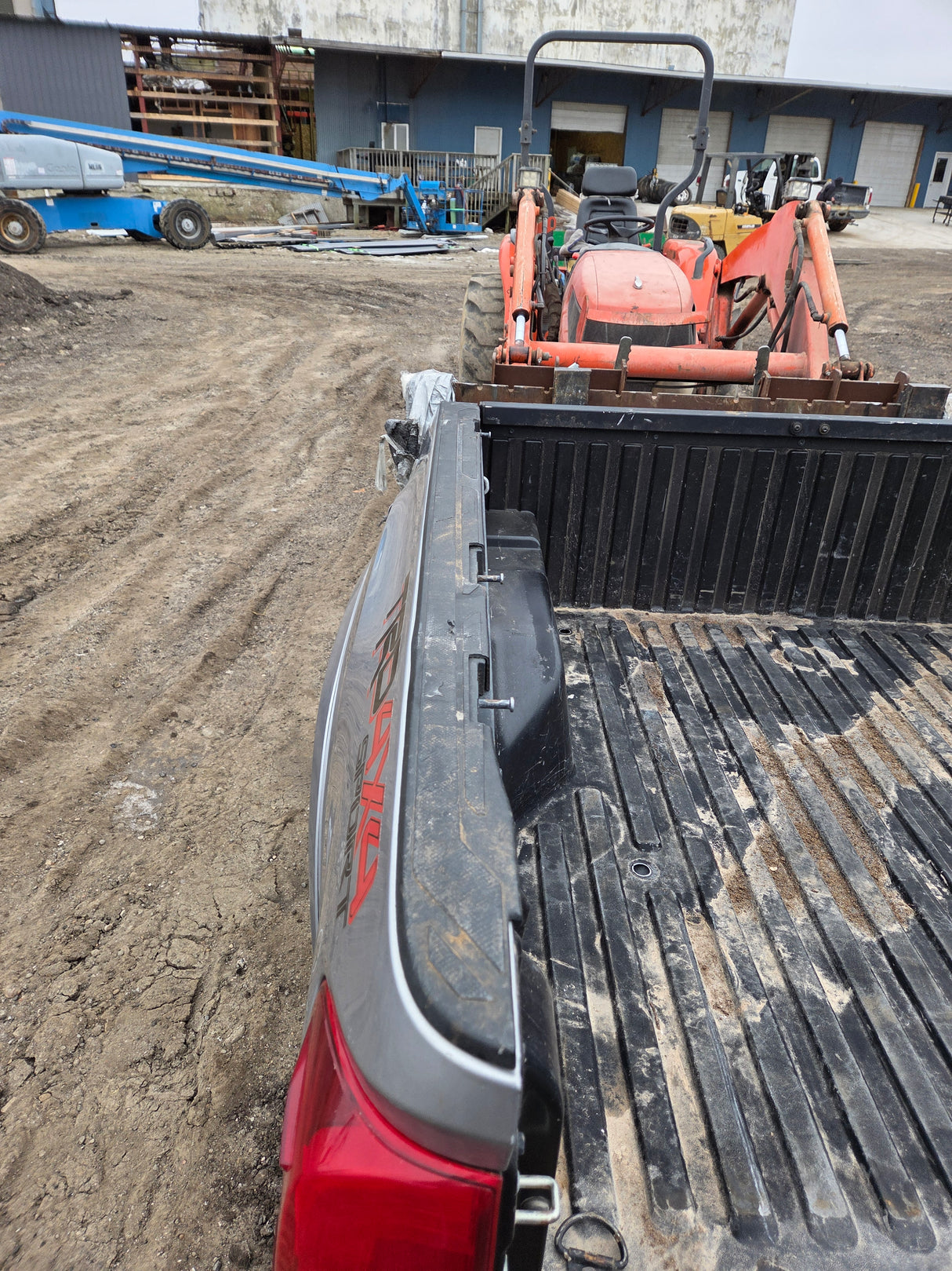 2016-2023 Toyota Tacoma 5' Short Truck Bed