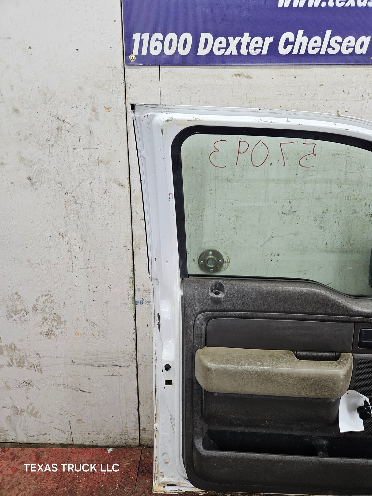 2009-2014 Ford F150 LH Driver Side Front Door