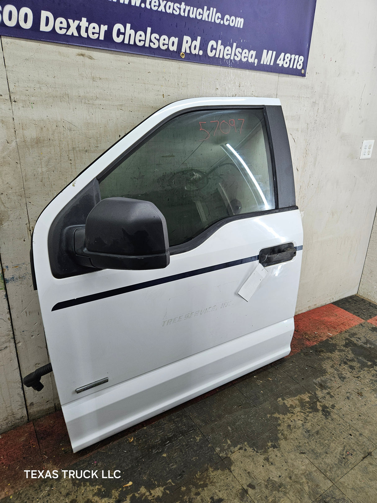 2015-2022 Ford F150 / Super Duty Driver Front Door LH F250 F350 F450 F550