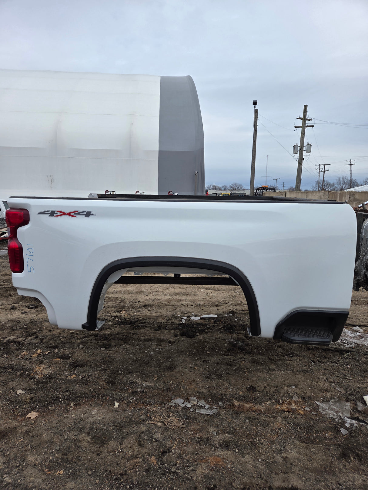 2019-2025 Chevrolet Silverado 2500 3500 HD 6' 6" Short Truck Bed