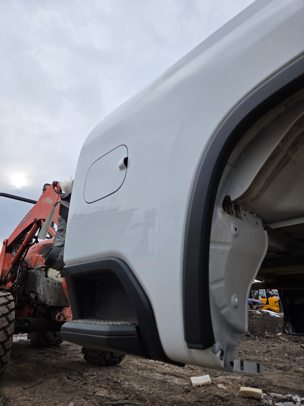 2019-2025 Chevrolet Silverado 2500 3500 HD 6' 6" Short Truck Bed