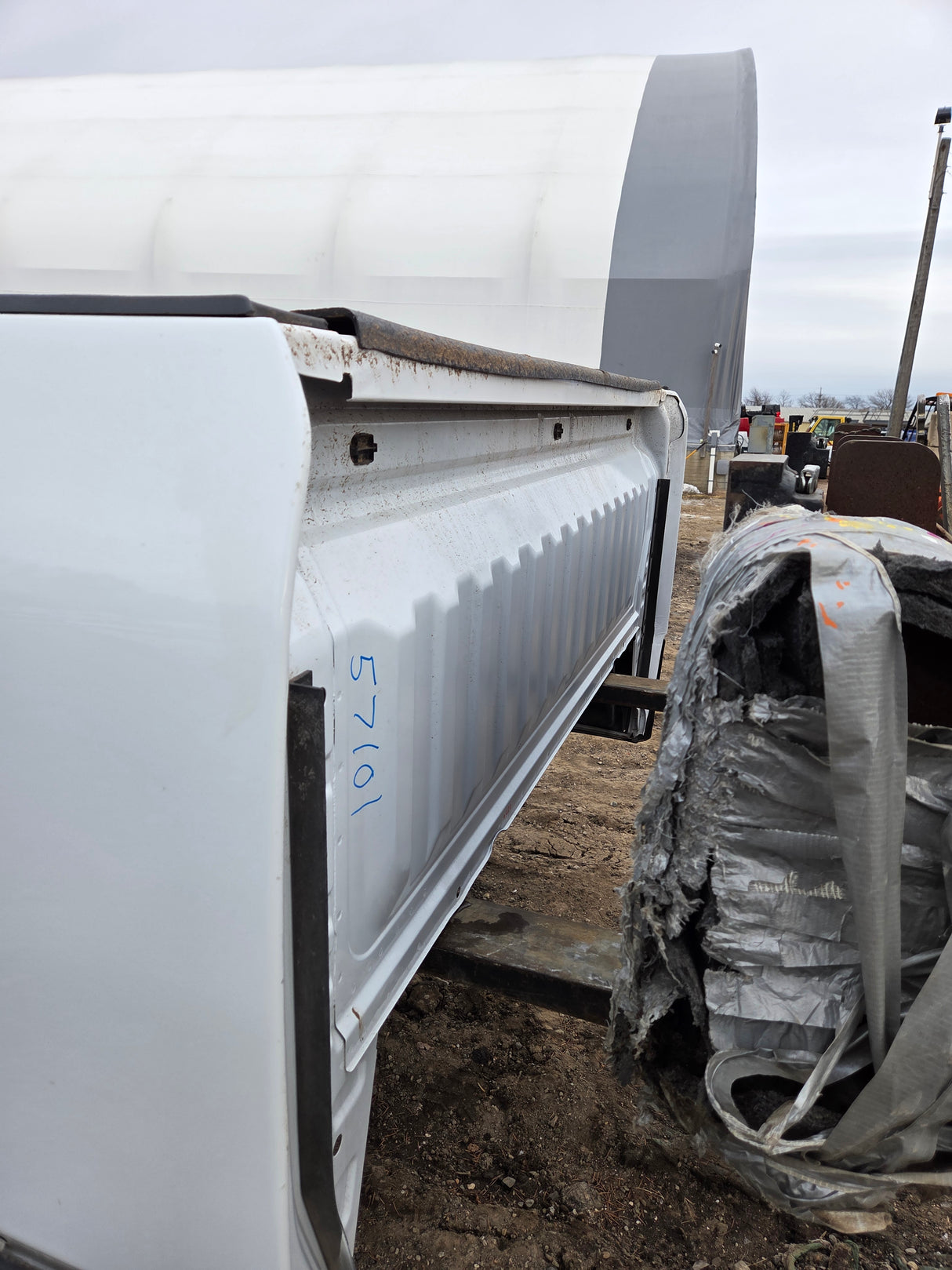 2019-2025 Chevrolet Silverado 2500 3500 HD 6' 6" Short Truck Bed