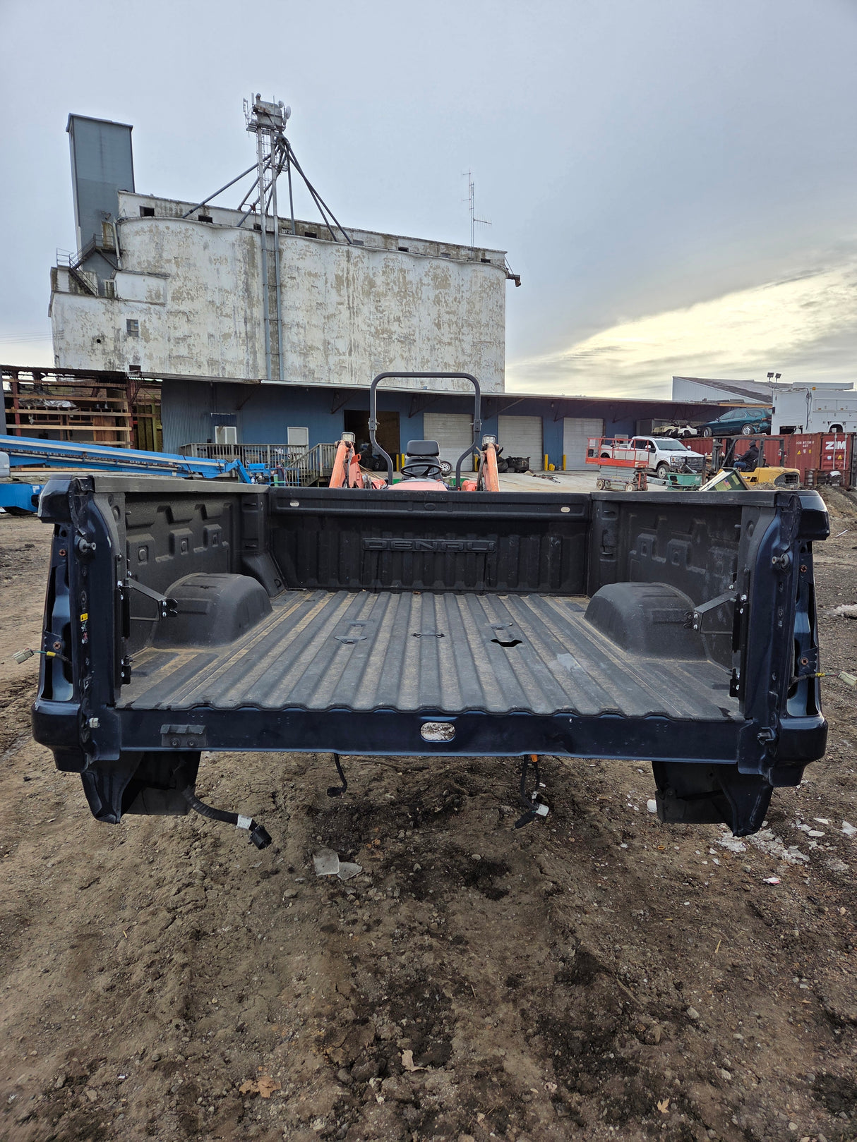 2019-2025 GMC Sierra 2500 3500 HD 6' 6" Short Truck Bed - Blue