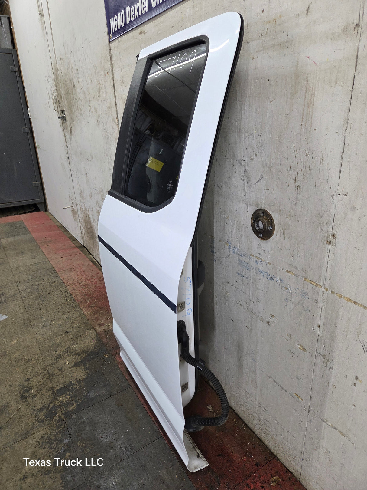 2015-2022 Ford F150 / Super Duty Extended Cab Driver Rear Door LH F250 F350 F450 F550