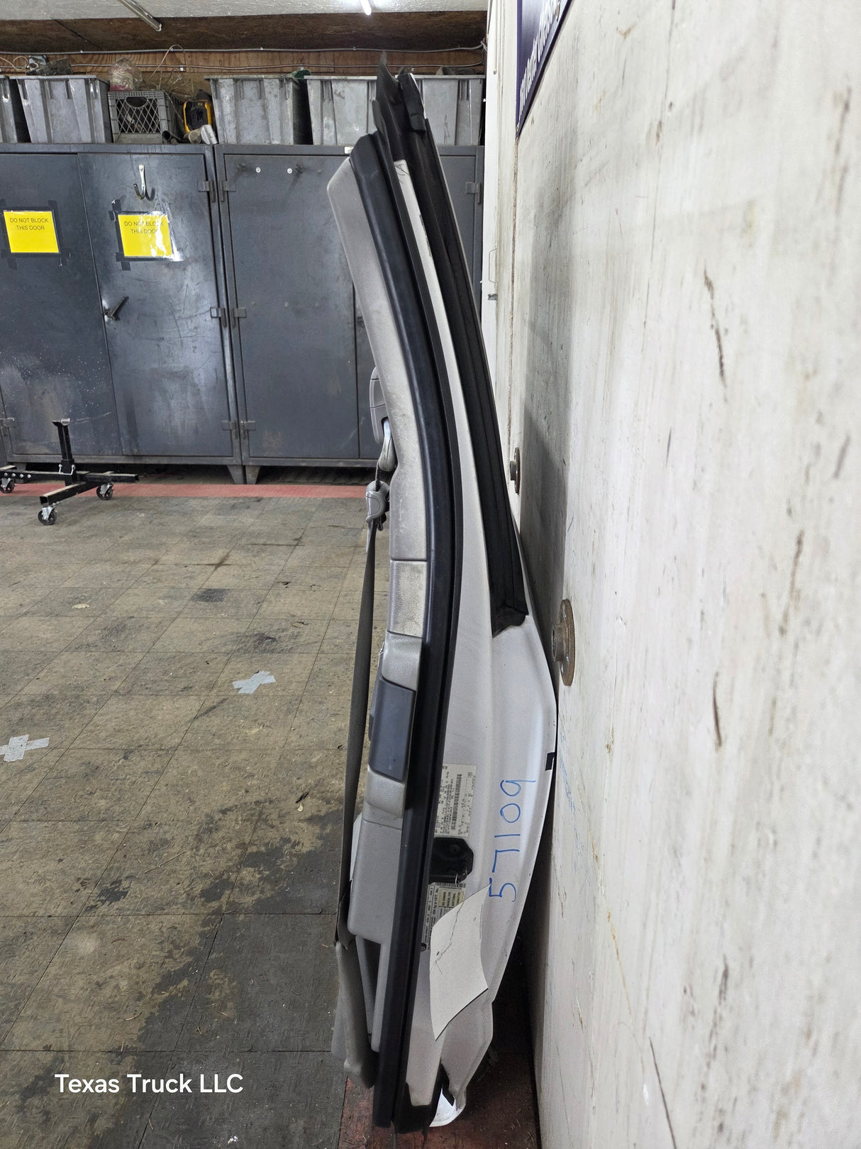 2015-2022 Ford F150 / Super Duty Extended Cab Driver Rear Door LH F250 F350 F450 F550