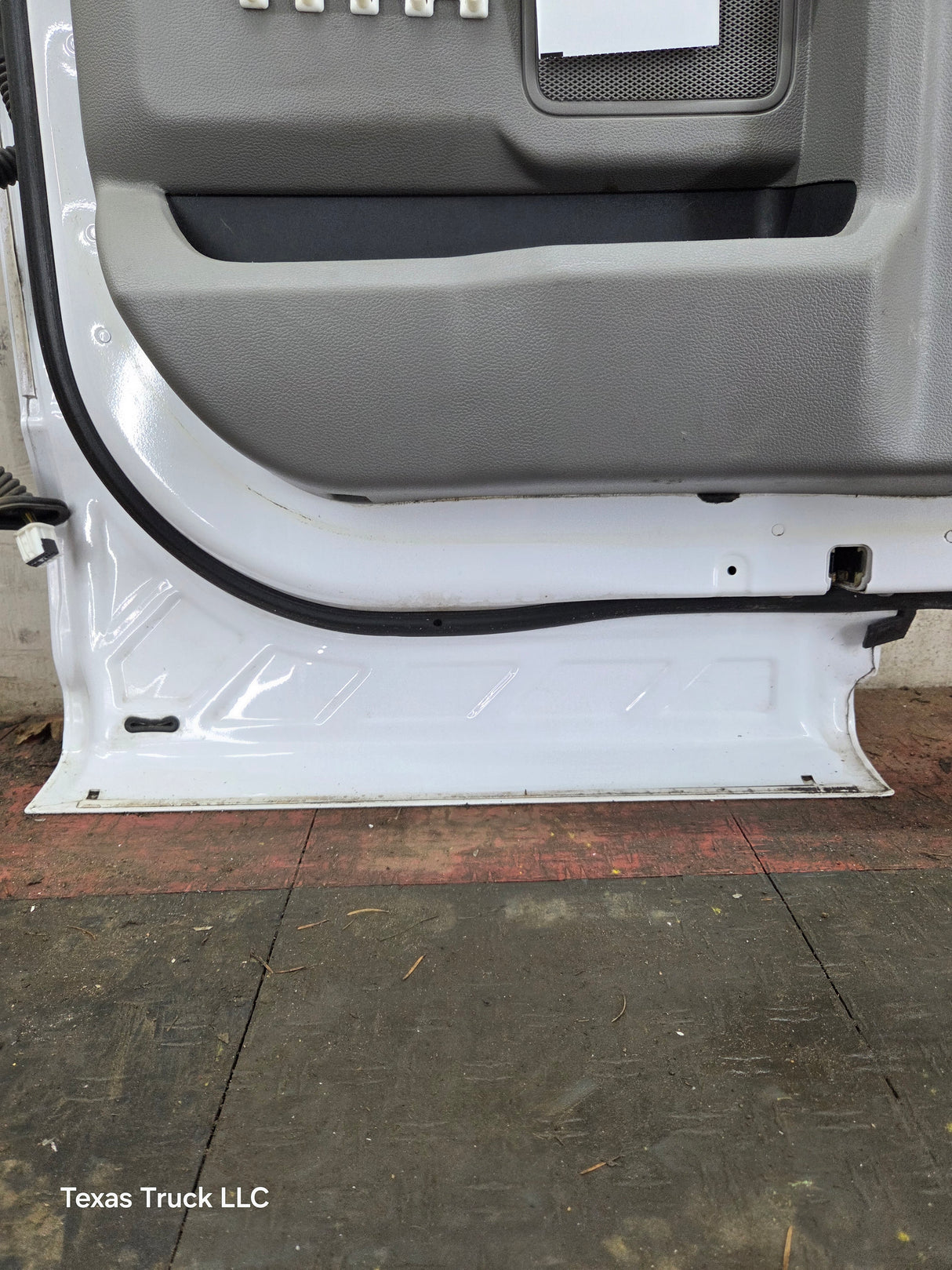 2015-2022 Ford F150 / Super Duty Extended Cab Driver Rear Door LH F250 F350 F450 F550