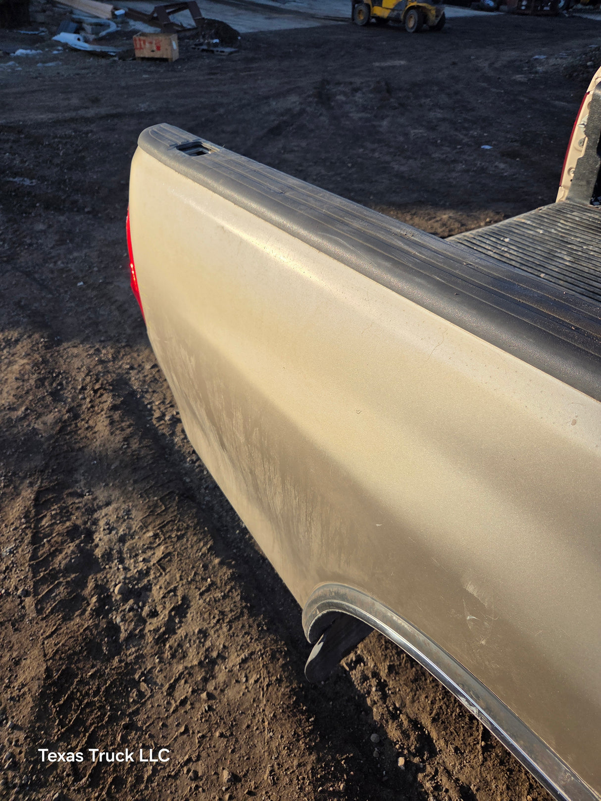 1999-2006 Toyota Tundra Short Bed 6.5' Truck Bed