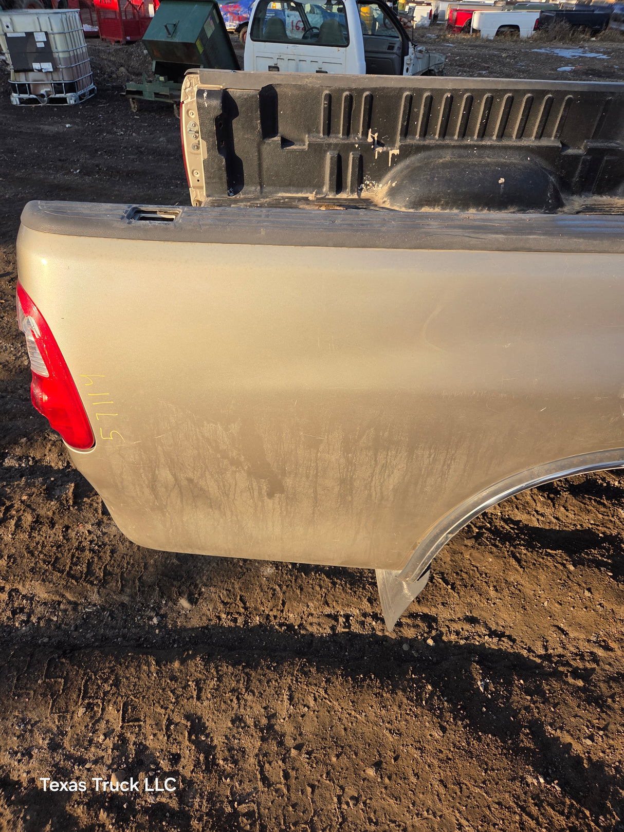 1999-2006 Toyota Tundra Short Bed 6.5' Truck Bed