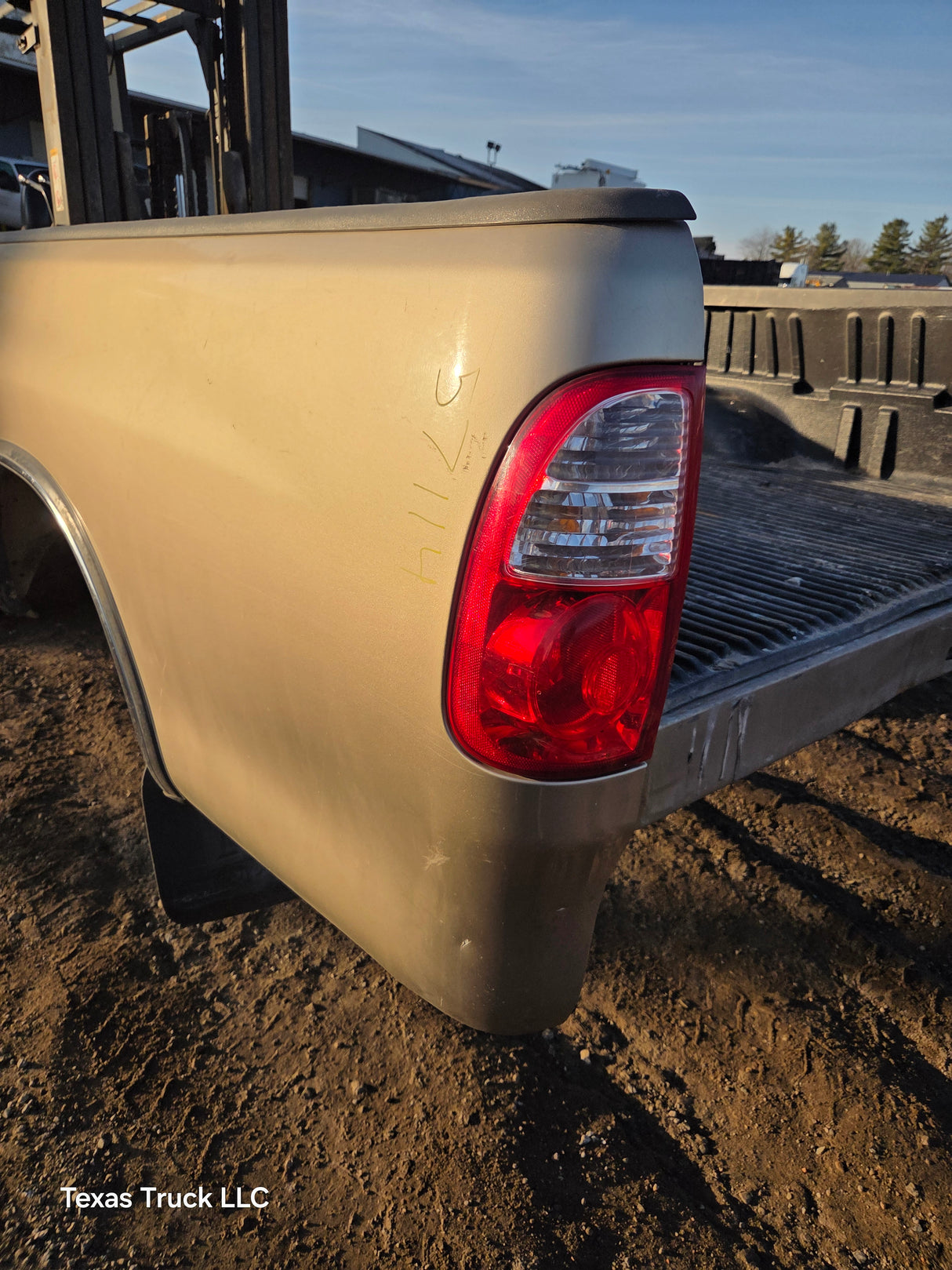 1999-2006 Toyota Tundra Short Bed 6.5' Truck Bed