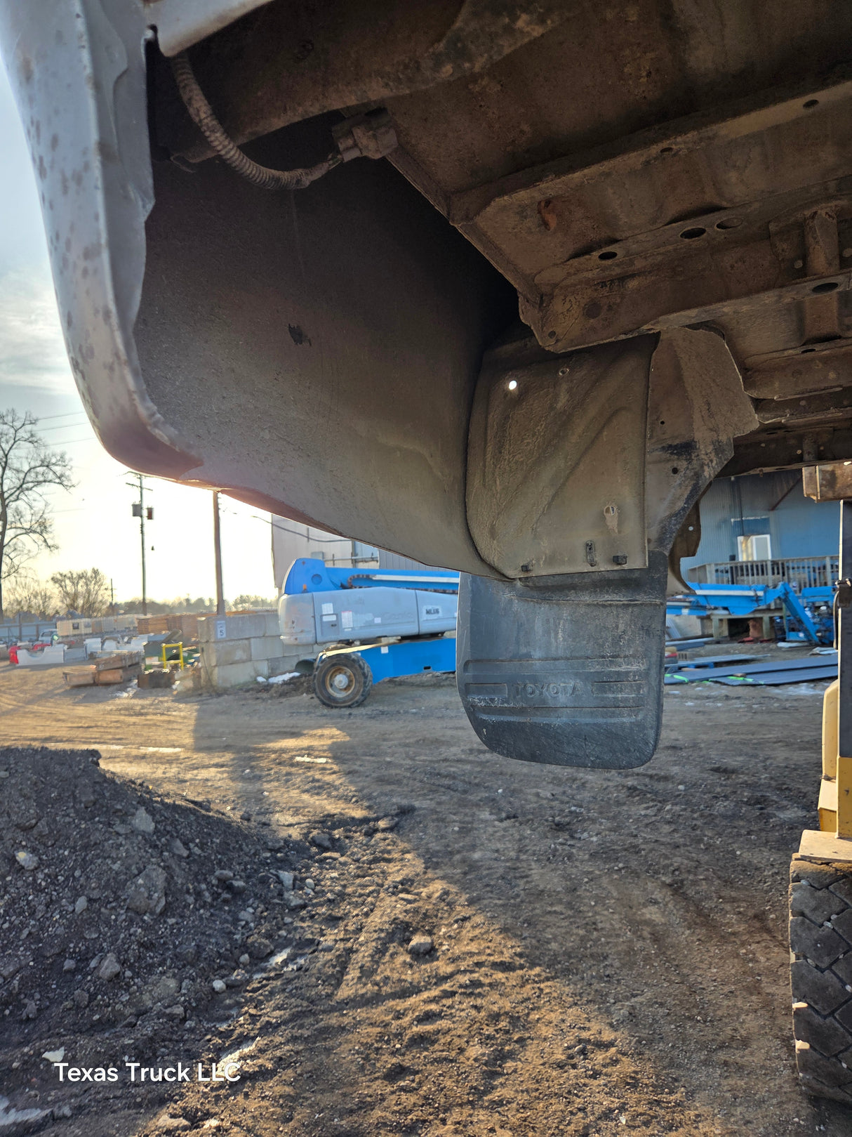 1999-2006 Toyota Tundra Short Bed 6.5' Truck Bed