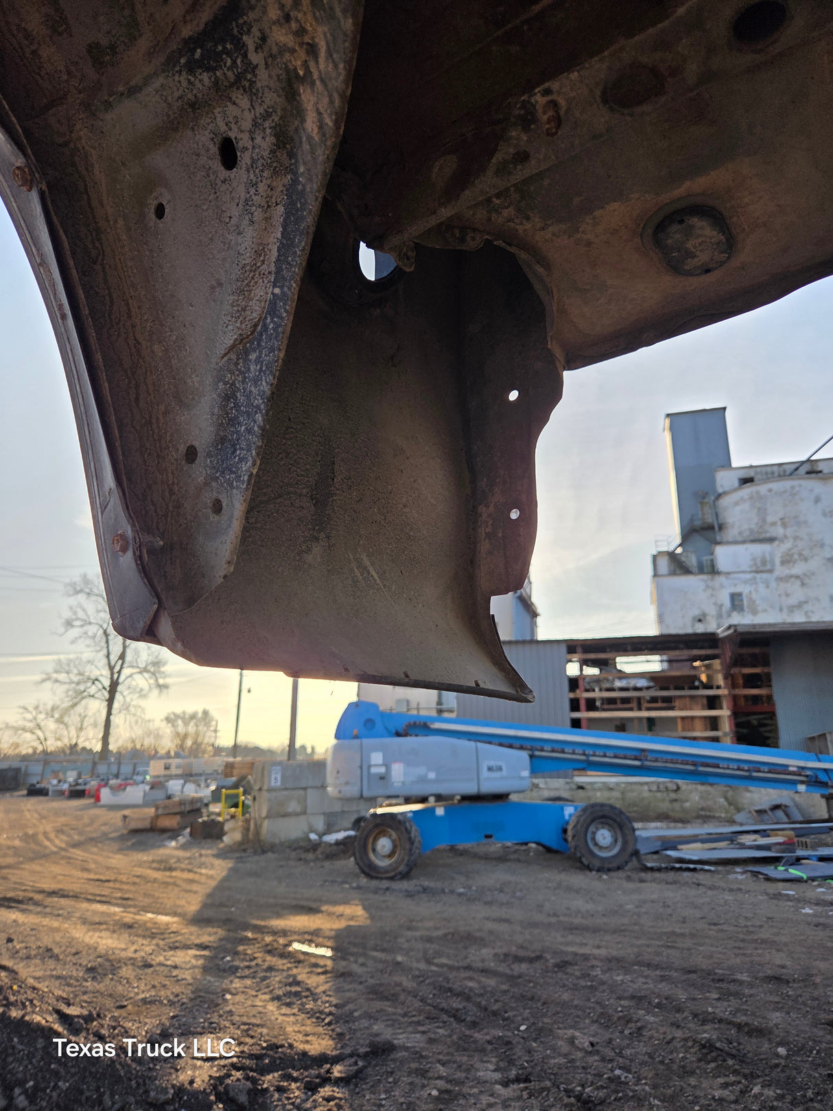 1999-2006 Toyota Tundra Short Bed 6.5' Truck Bed