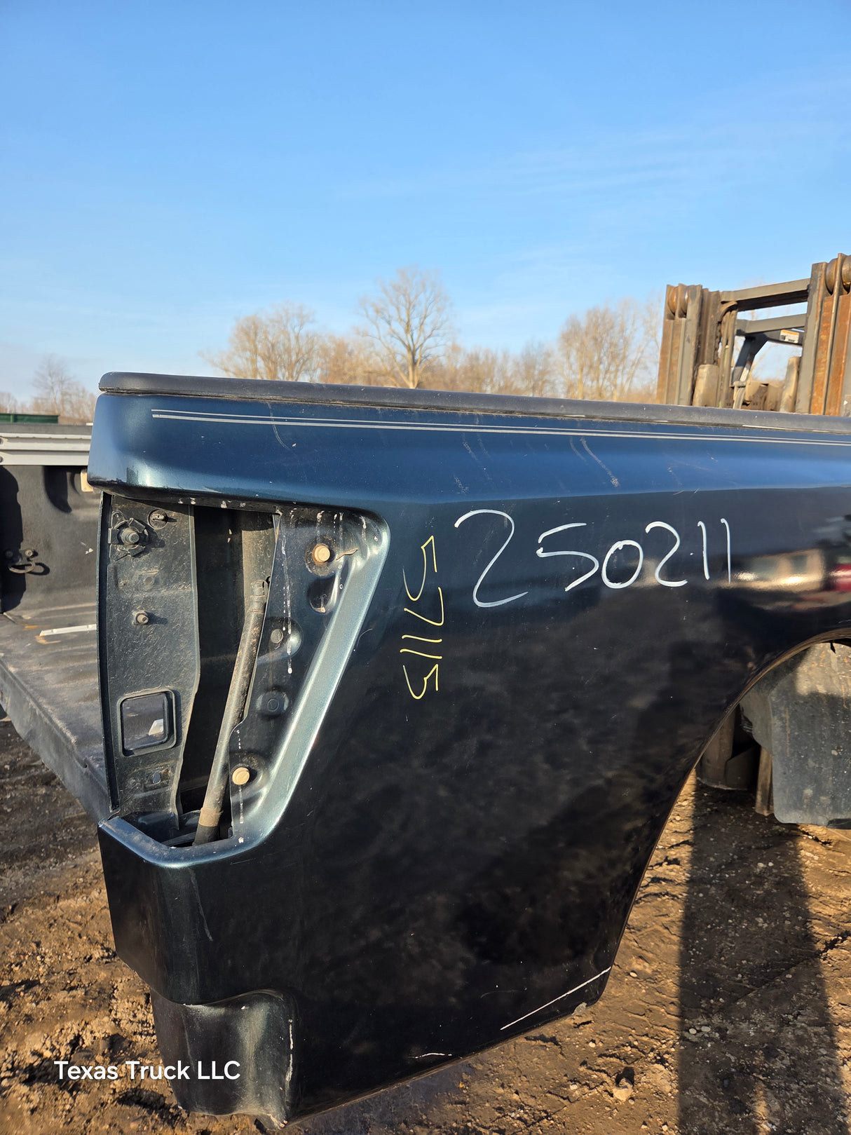 2004-2015 Nissan Titan Crew Cab 5' 6" Short Bed