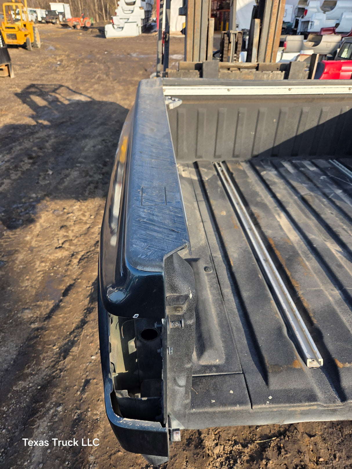 2004-2015 Nissan Titan Crew Cab 5' 6" Short Bed