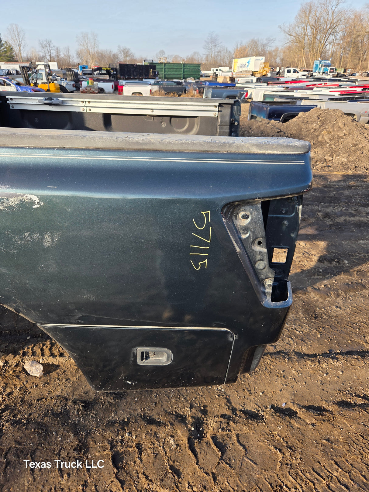 2004-2015 Nissan Titan Crew Cab 5' 6" Short Bed