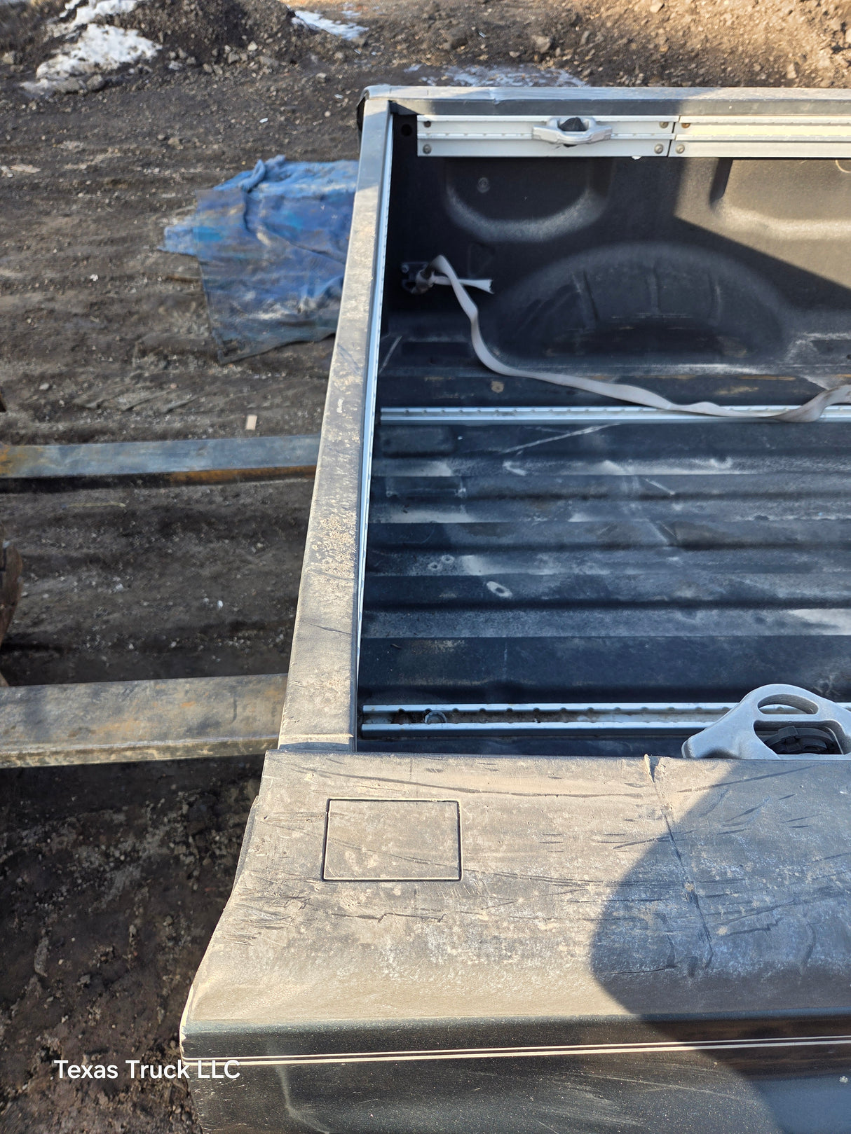 2004-2015 Nissan Titan Crew Cab 5' 6" Short Bed
