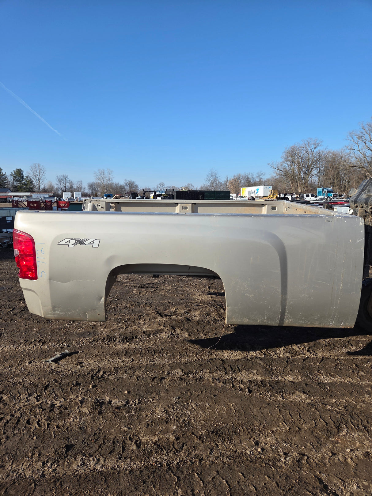 2007-2013 Chevrolet Silverado 1500 2500 3500 HD 8' Long Truck Bed