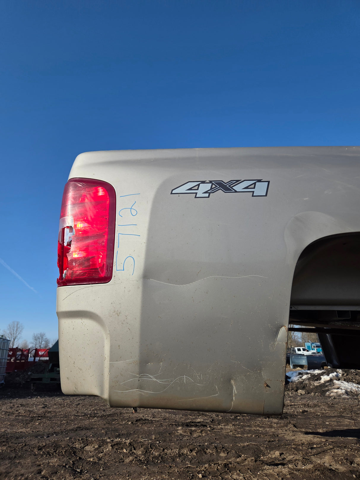 2007-2013 Chevrolet Silverado 1500 2500 3500 HD 8' Long Truck Bed