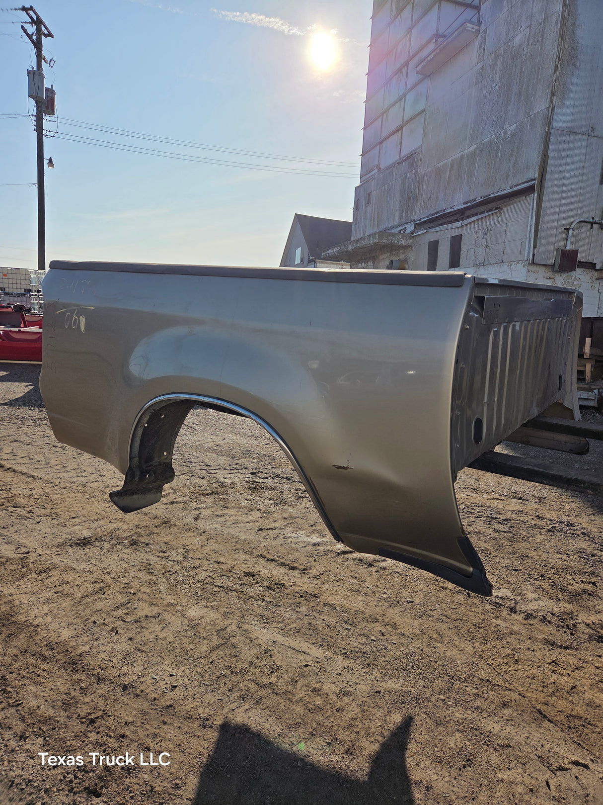 1999-2006 Toyota Tundra Short Bed 6.5' Truck Bed