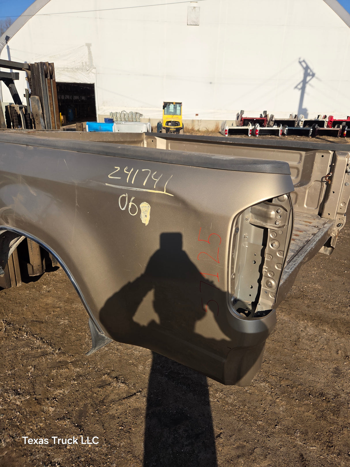 1999-2006 Toyota Tundra Short Bed 6.5' Truck Bed