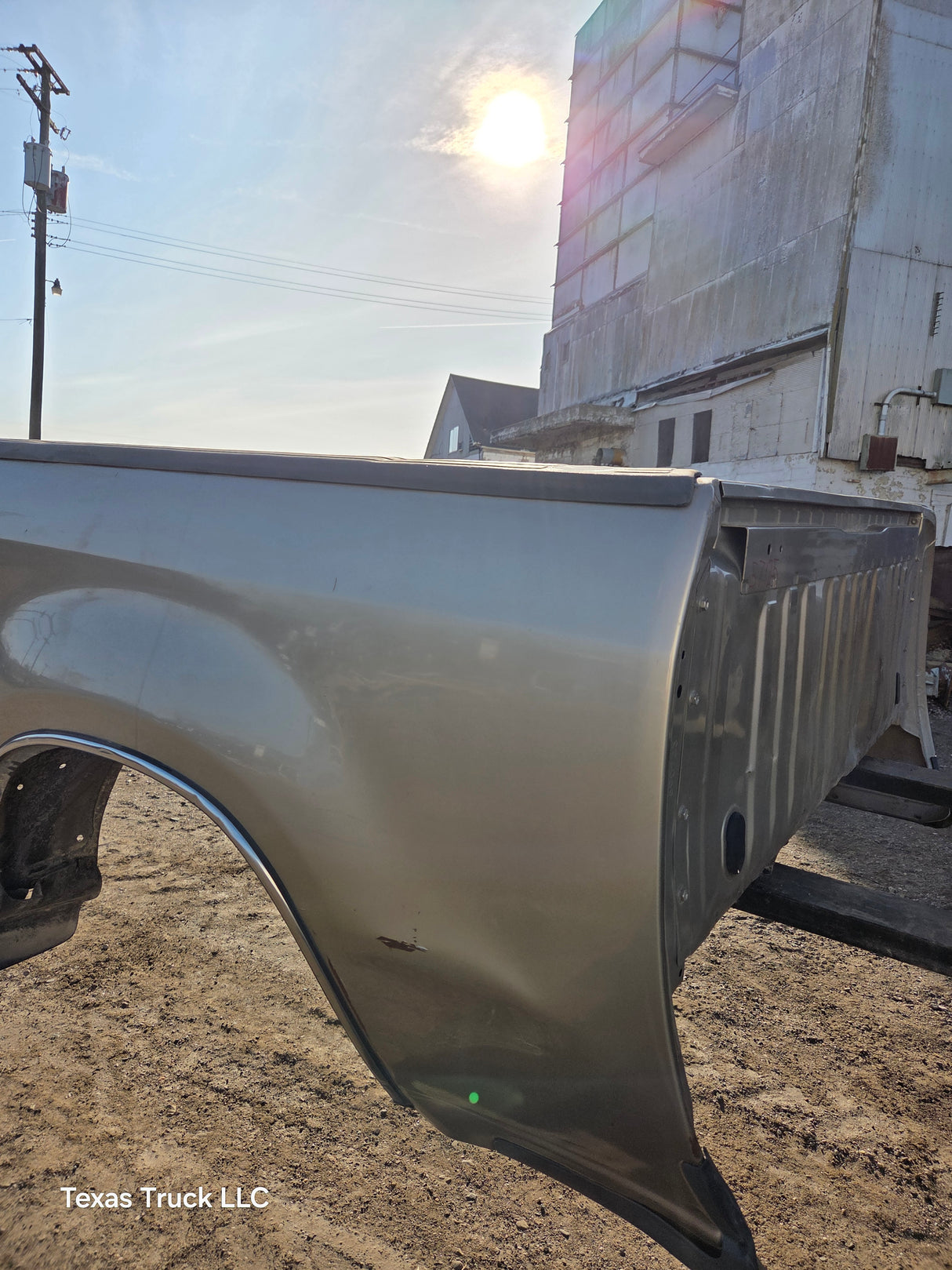 1999-2006 Toyota Tundra Short Bed 6.5' Truck Bed