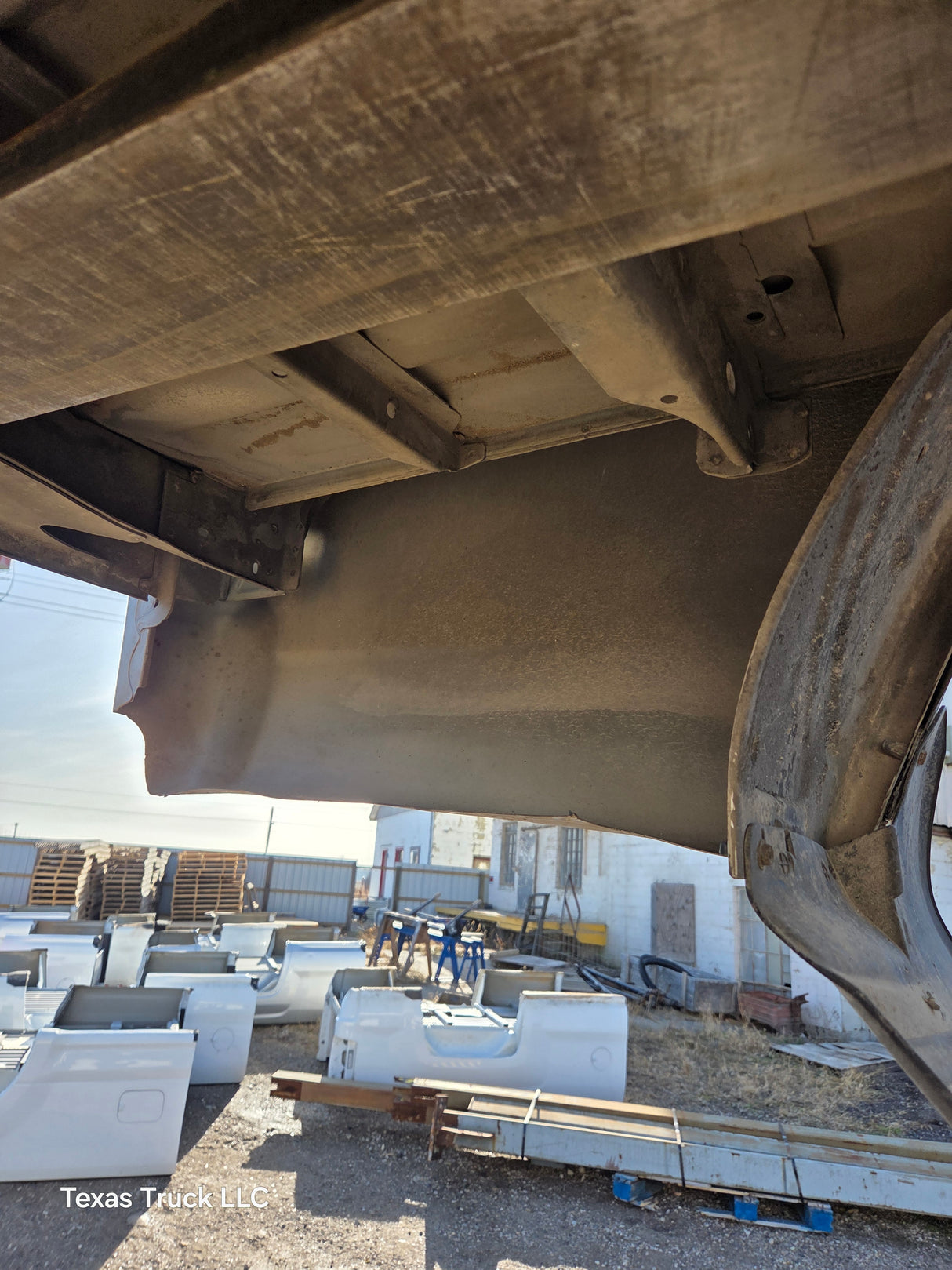 1999-2006 Toyota Tundra Short Bed 6.5' Truck Bed