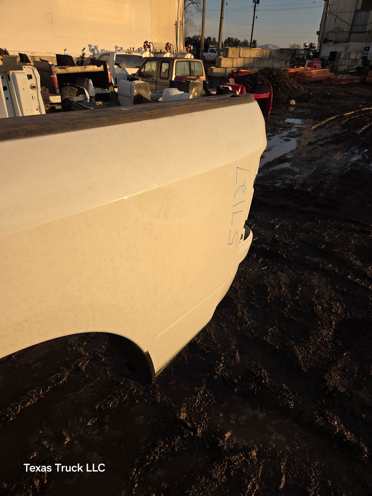 2019-2025 Dodge Ram 2500 3500 5th Gen 8' Long Truck Bed - White