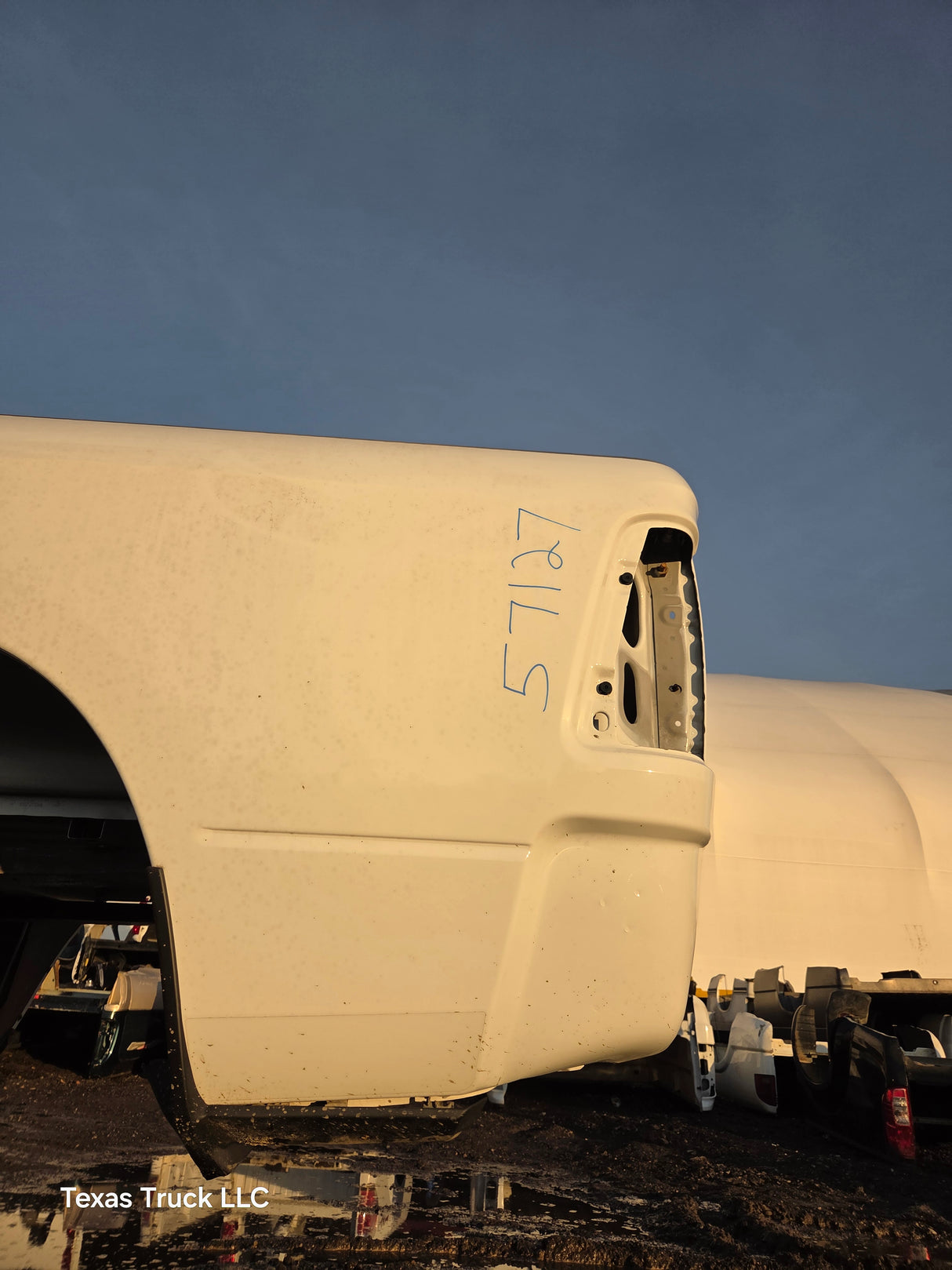 2019-2025 Dodge Ram 2500 3500 5th Gen 8' Long Truck Bed - White