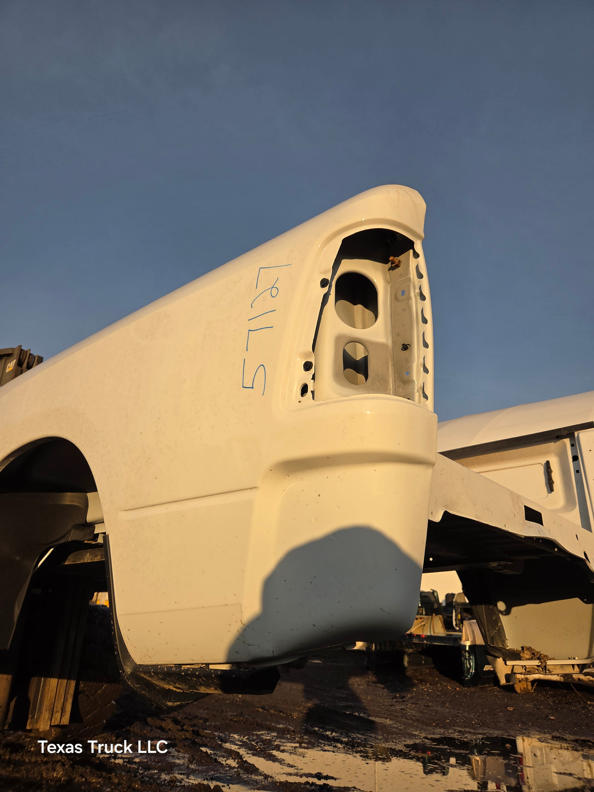 2019-2025 Dodge Ram 2500 3500 5th Gen 8' Long Truck Bed - White