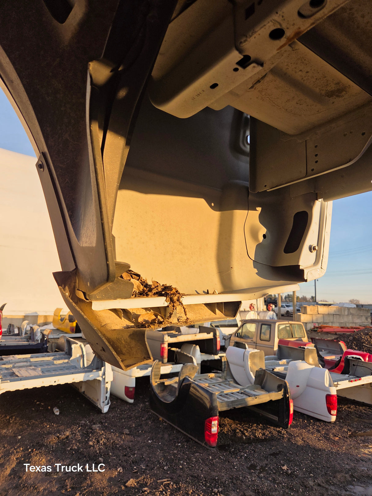 2019-2025 Dodge Ram 2500 3500 5th Gen 8' Long Truck Bed - White