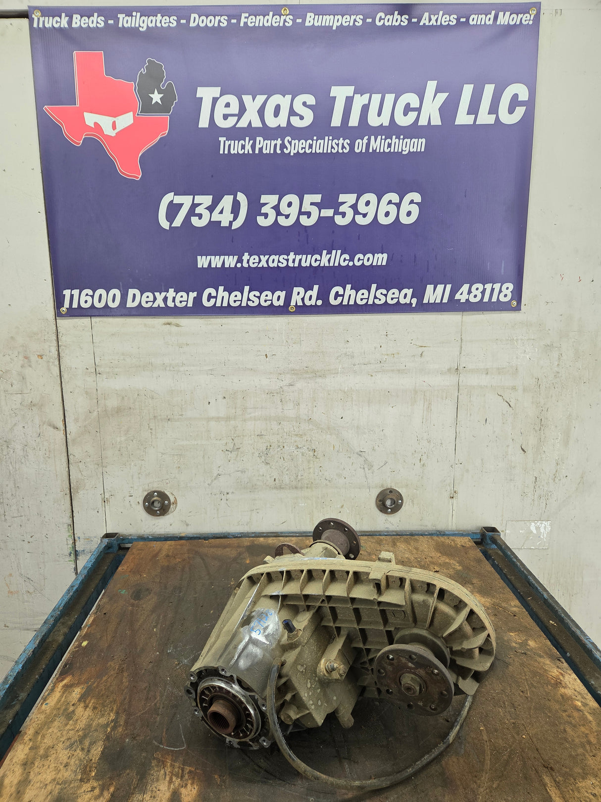 2003-2010 Ford Pickup F250 F350 F450 F550 Super Duty Manual Shift Transfer Case 6.0L 6.4l Power Stroke, 6.8L v10 triton, 5.4L v8 5r110 7C34 7A195 BE